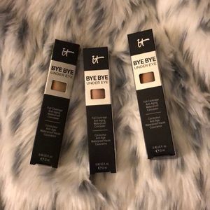 IT Cosmetics Bye Bye Under Eye Concealer